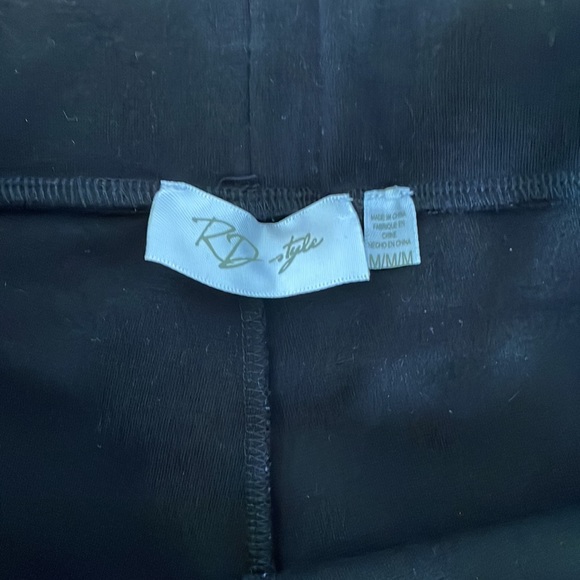 Black Leggings With Leather Details Size M - Picture 4 of 5